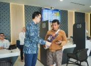 BRI Branch Office Otista Rayakan Hari Pelanggan Nasional 2025 SEVP Satuan Kerja Audit Intern, Yulianto Setiawan, Hadir Langsung Sapa Nasabah