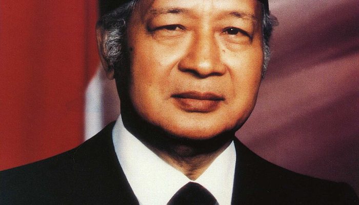 Jenderal Besar TNI H. M. Soeharto Resmi Dianugerahi Gelar Pahlawan Nasional